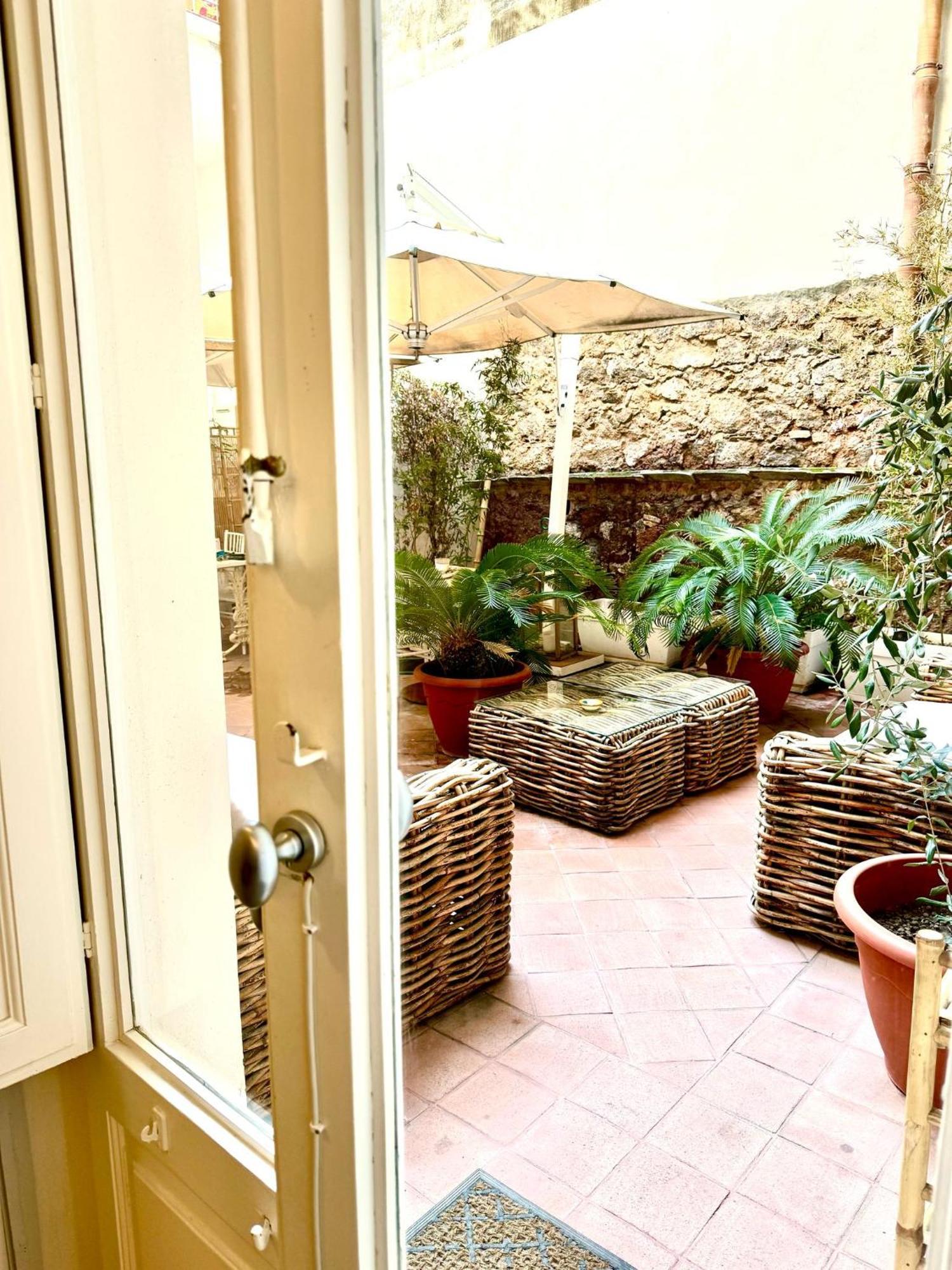 Cortile Nobile Luxury Suites CTA Exterior foto